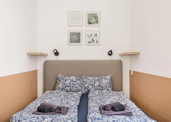 Apartament Chic And Spacious Retreat *