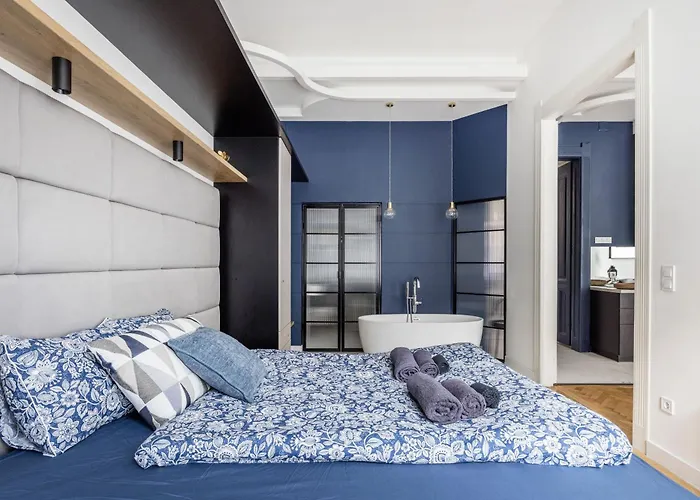 شقة Chic And Spacious Retreat *